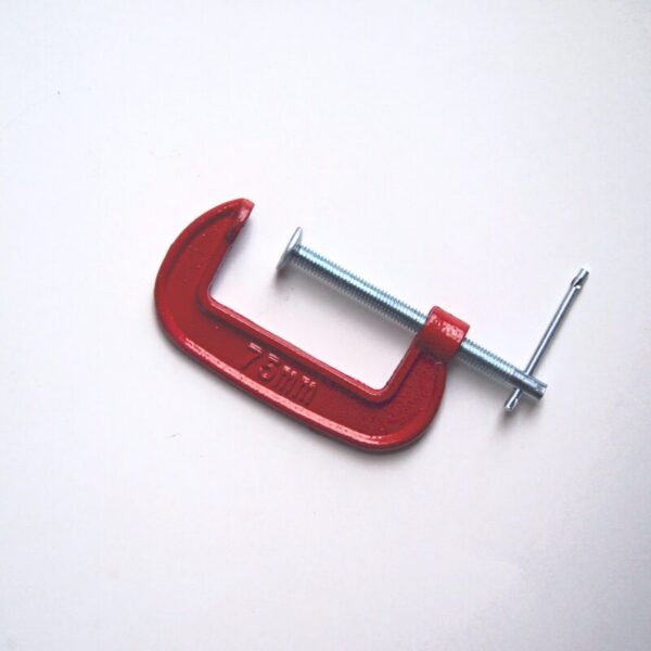 Petit serre-joint Petit serre joint