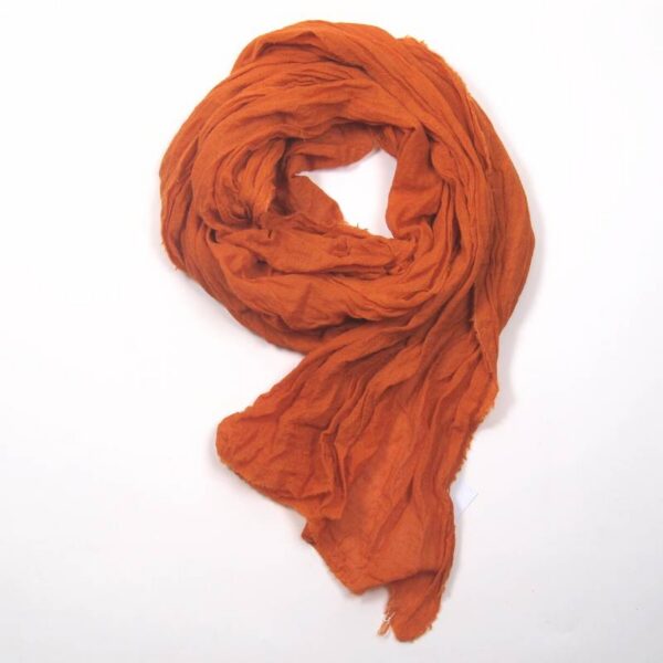 Foulard laine en teinture naturelle Foulard laine en teinture naturelle
