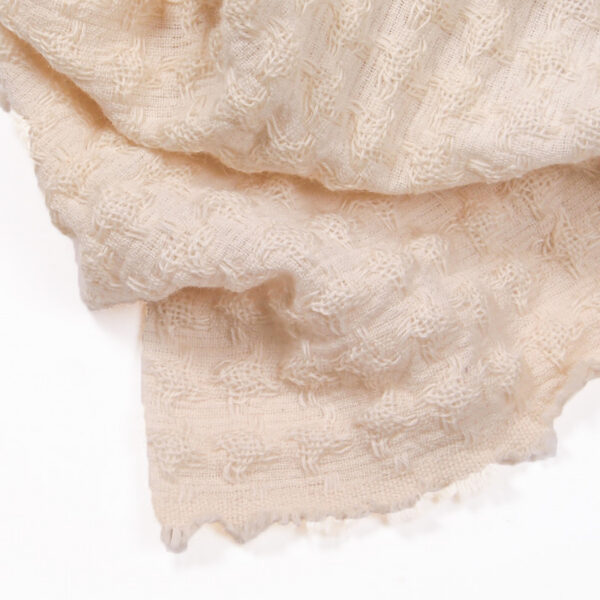 Tissu de laine ancien - au mètre Tissu de laine ancien - au mètre