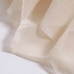 Voile de laine grège tissée au japon - au mètre